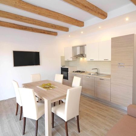 Residence Tanaunella Budoni Pokoj fotografie
