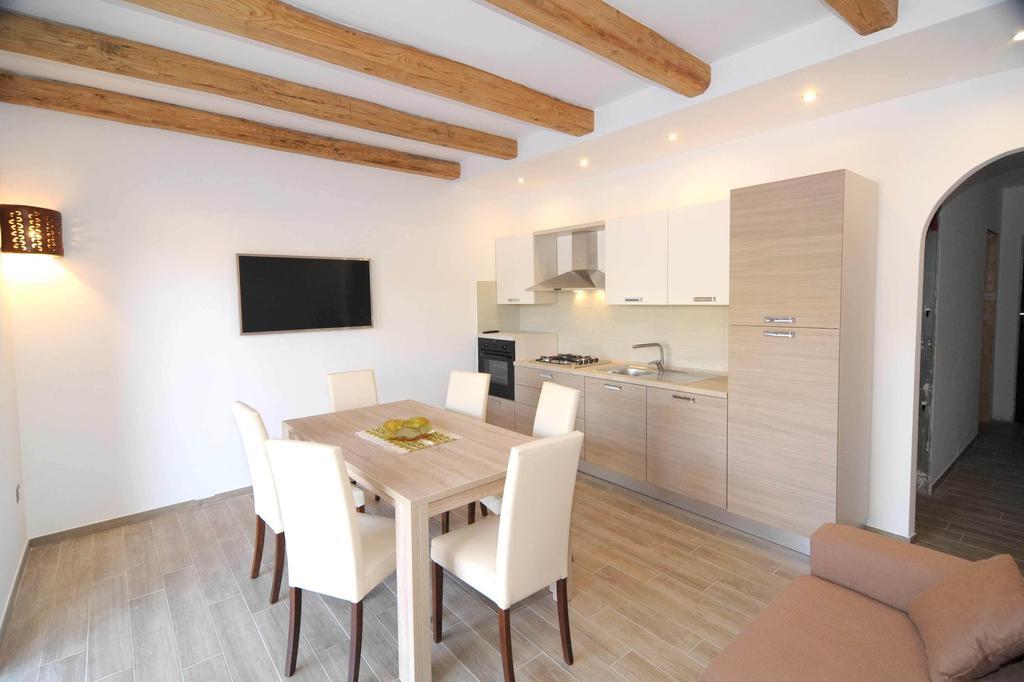 Residence Tanaunella Budoni Pokoj fotografie
